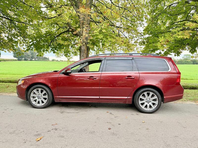 Used Volvo V70 for sale - 76518491: Photo 7