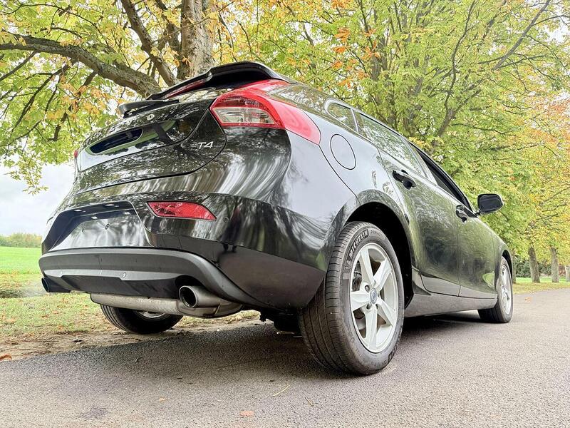 Used Volvo V40 for sale - 76518502: Photo 10