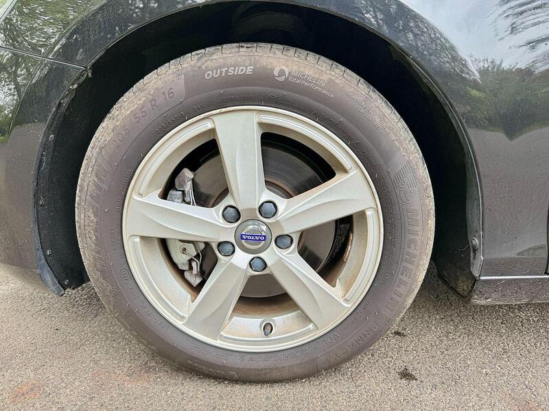 Used Volvo V40 for sale - 76518502: Photo 24