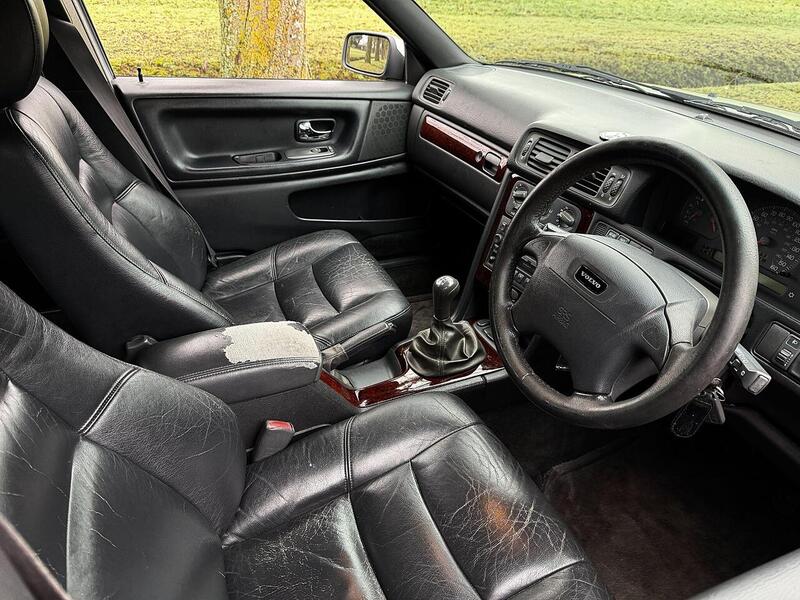 Used Volvo V70 2000 for sale - 77140335: Photo 21