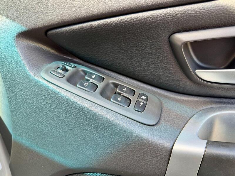 Used Volvo XC90 for sale - 77920855: Photo 25