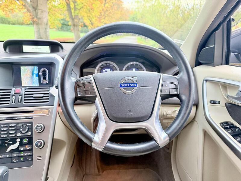 Used Volvo XC60 for sale - 76430474: Photo 29