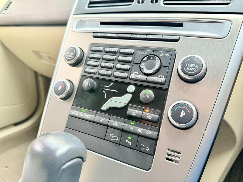 Used Volvo XC60 for sale - 76430474: Photo 40