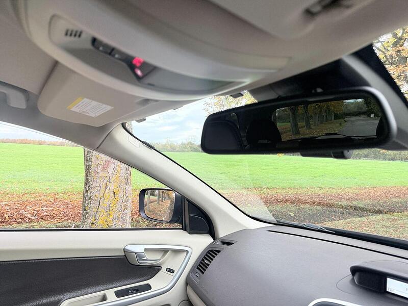 Used Volvo XC60 for sale - 76430474: Photo 42