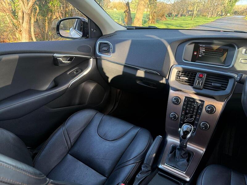 Used Volvo V40 for sale - 77007736: Photo 17