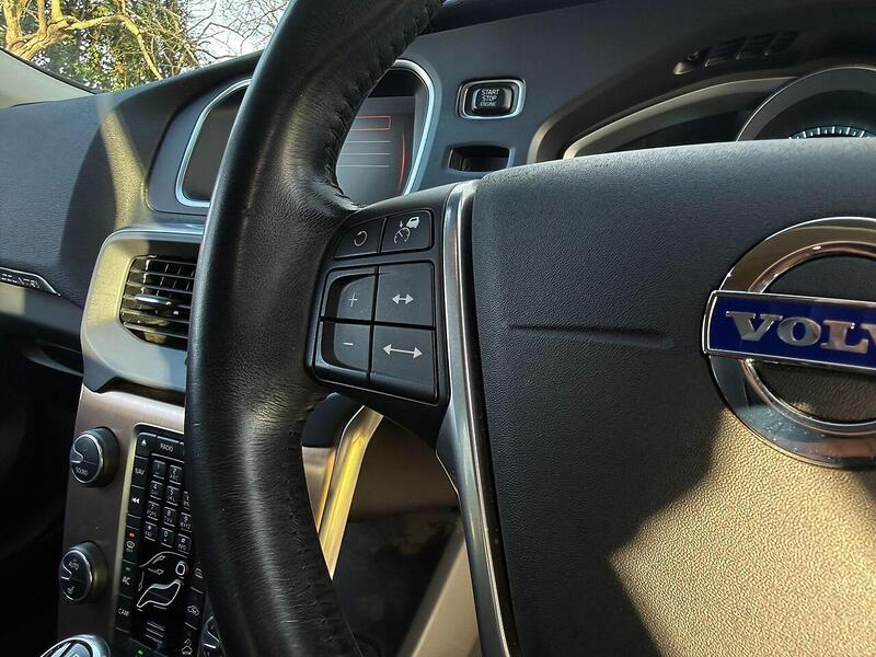 Used Volvo V40 for sale - 77007736: Photo 25