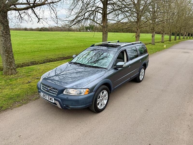 Used Volvo XC70 2007 for sale - 77821965: Photo 3