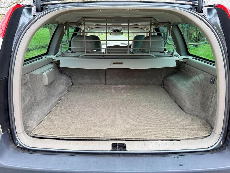 Used Volvo XC70 2007 for sale - 77821965: Photo 30