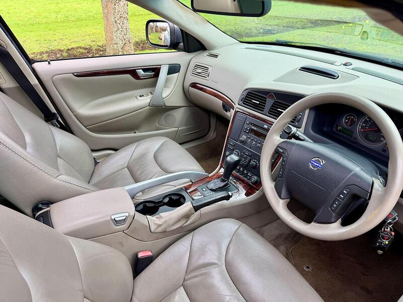 Used Volvo XC70 2007 for sale - 77821965: Photo 38