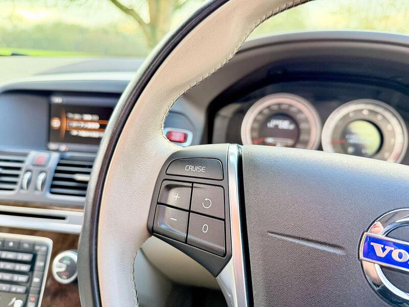 Used Volvo XC60 for sale - 77675266: Photo 23