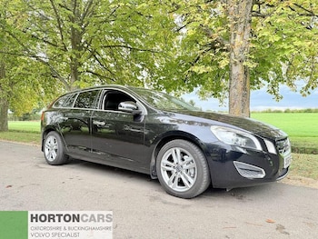 Used Volvo V60 2011 for sale - 78710736: Photo