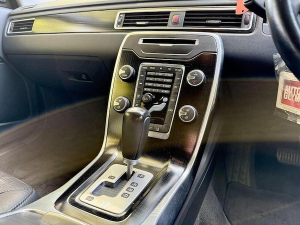 Used Volvo V70 for sale - 76311214: Photo 13