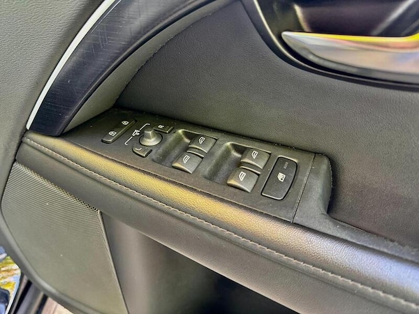 Used Volvo V70 for sale - 76311214: Photo 20
