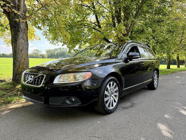 Used Volvo V70 for sale - 76311214: Photo 5