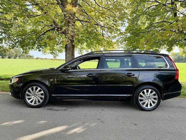 Used Volvo V70 for sale - 76311214: Photo 6