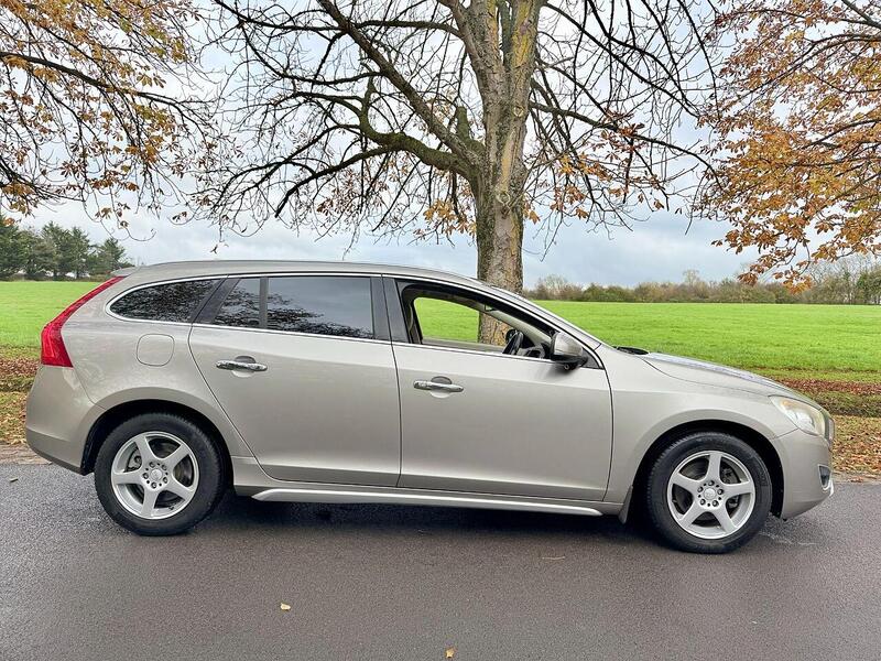 Used Volvo V60 2025 for sale - 78210753: Photo 11