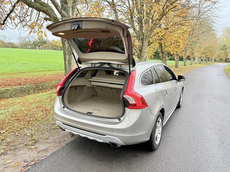Used Volvo V60 2025 for sale - 78210753: Photo 14