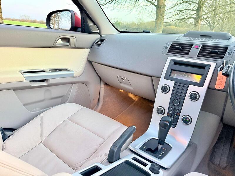 Used Volvo V50 for sale - 77667973: Photo 16