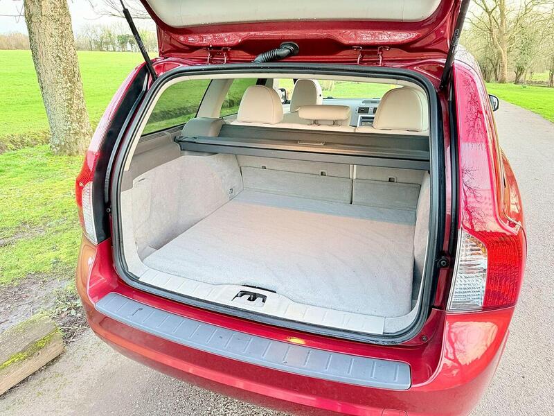 Used Volvo V50 for sale - 77667973: Photo 29