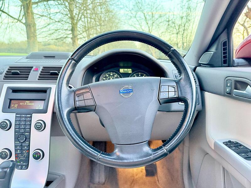 Used Volvo V50 for sale - 77667973: Photo 32