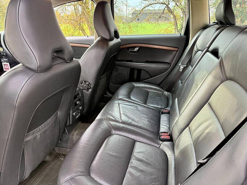 Used Volvo V70 2025 for sale - 77264064: Photo 19