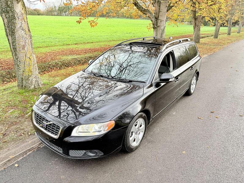 Used Volvo V70 2025 for sale - 77264064: Photo 5