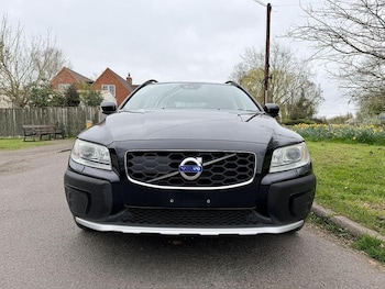 Used Volvo XC70 2014 for sale - 78003935: Photo