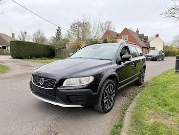 Used Volvo XC70 2014 for sale - 78003935: Photo