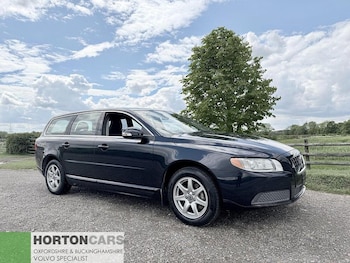 Used Volvo V70 2009 for sale - 79334980: Photo