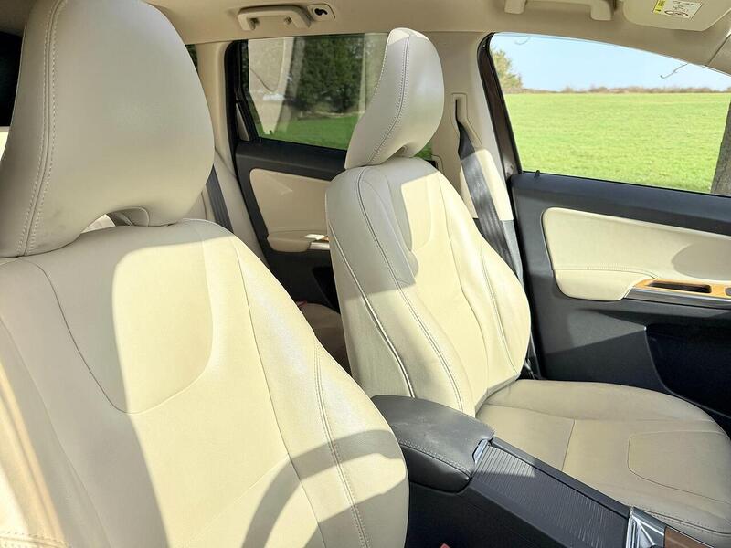 Used Volvo XC60 for sale - 77675263: Photo 19