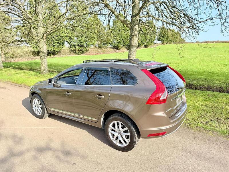 Used Volvo XC60 for sale - 77675263: Photo 6