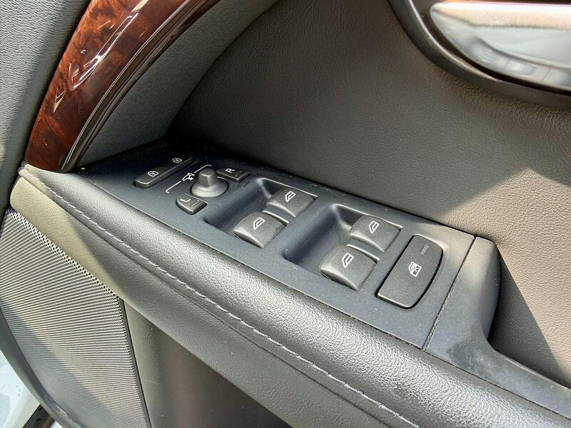 Used Volvo V70 for sale - 77998384: Photo 23