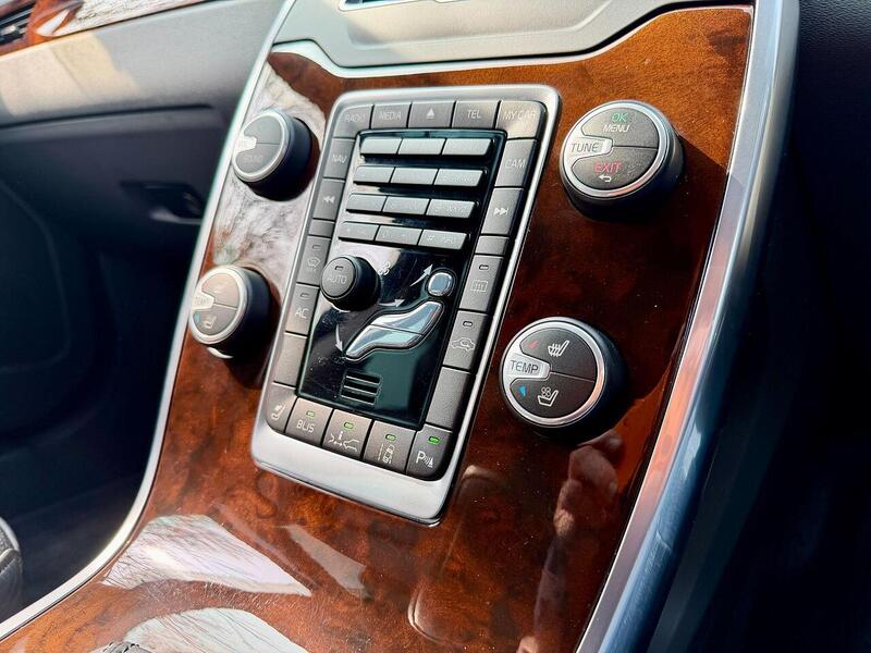 Used Volvo V70 for sale - 77998384: Photo 38