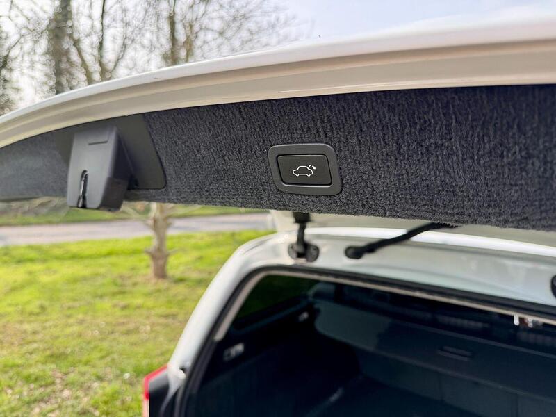 Used Volvo V70 for sale - 77998384: Photo 40