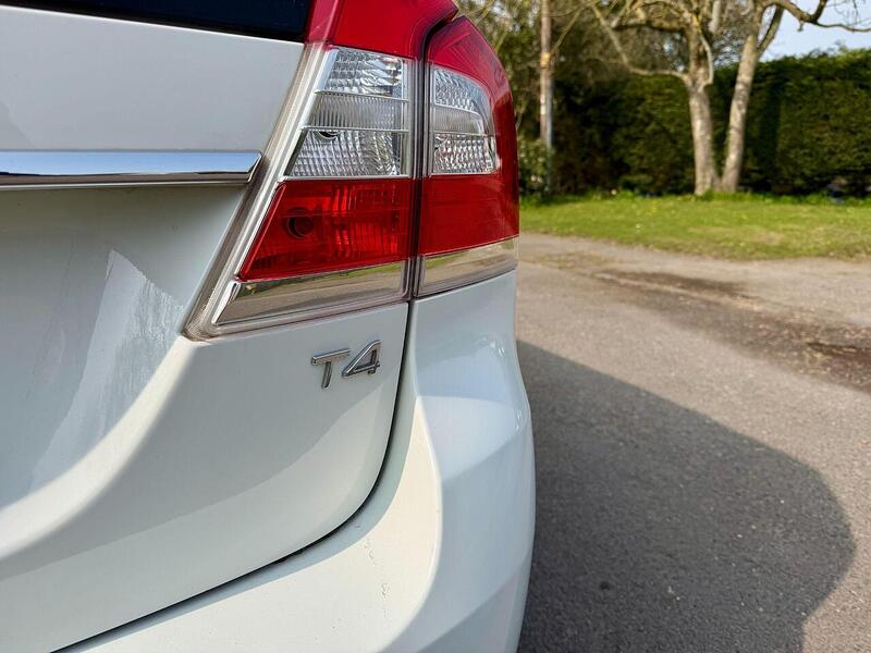 Used Volvo V70 for sale - 77998384: Photo 43