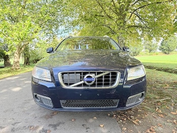 Used Volvo V70 2012 for sale - 76932153: Photo