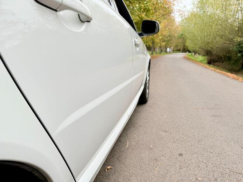 Used Volvo V70 for sale - 76863519: Photo 34