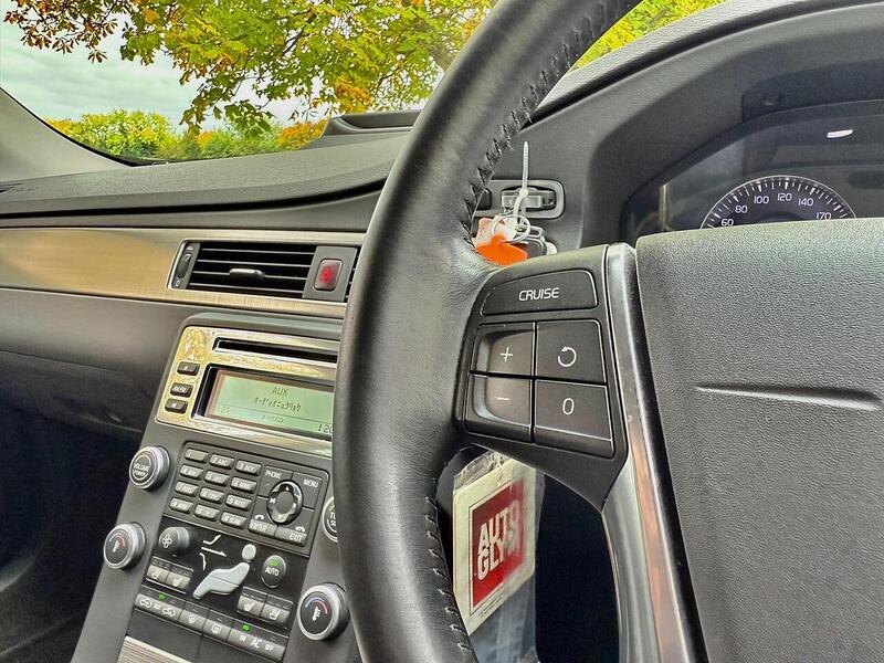 Used Volvo V70 for sale - 76863519: Photo 46