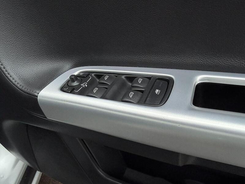 Used Volvo V50 for sale - 77465275: Photo 26