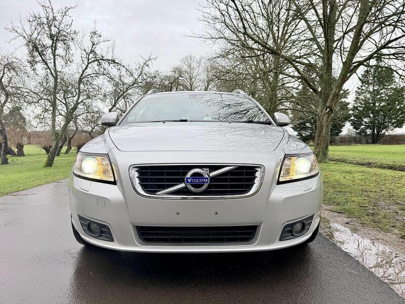 Used Volvo V50 for sale - 77465275: Photo 3