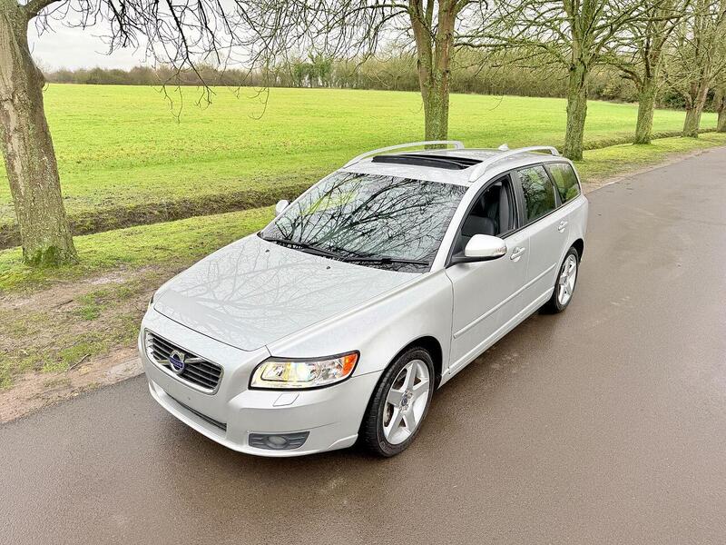 Used Volvo V50 for sale - 77465275: Photo 5