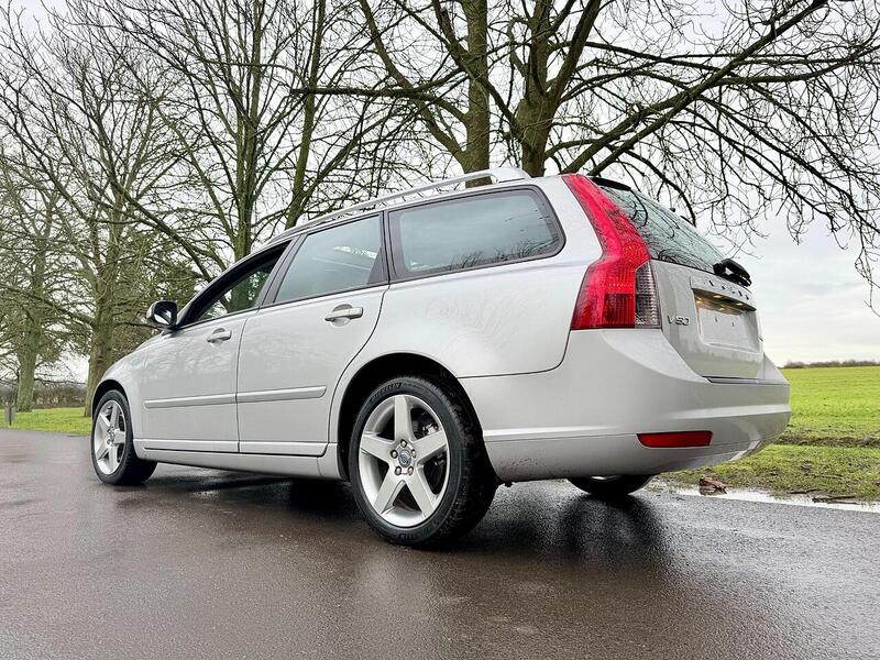 Used Volvo V50 for sale - 77465275: Photo 6
