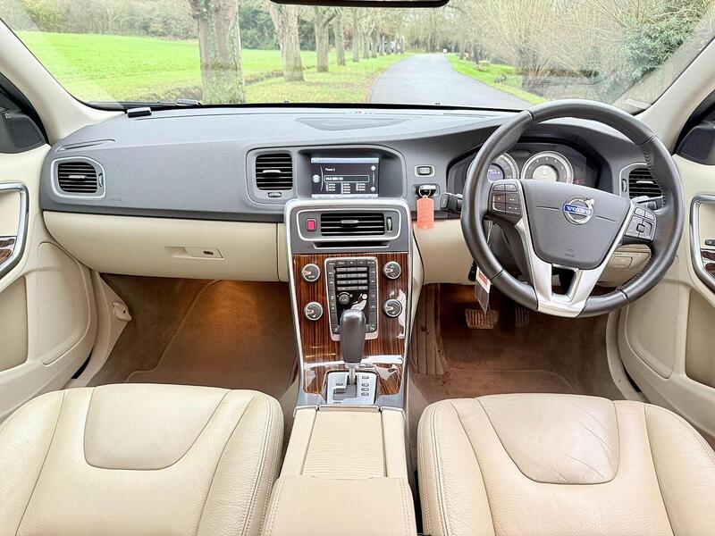 Used Volvo V60 for sale - 76725193: Photo 17