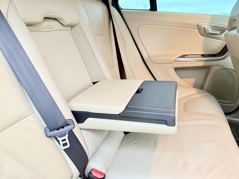 Used Volvo V60 for sale - 76725193: Photo 22