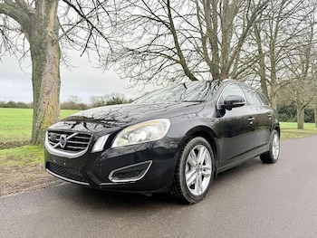 Used Volvo V60 2011 for sale - 76725193: Photo