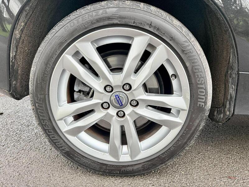 Used Volvo V60 for sale - 76725193: Photo 30