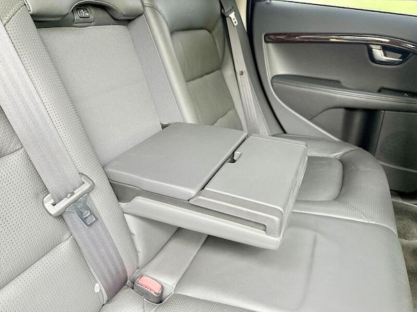 Used Volvo V70 for sale - 76311207: Photo 21