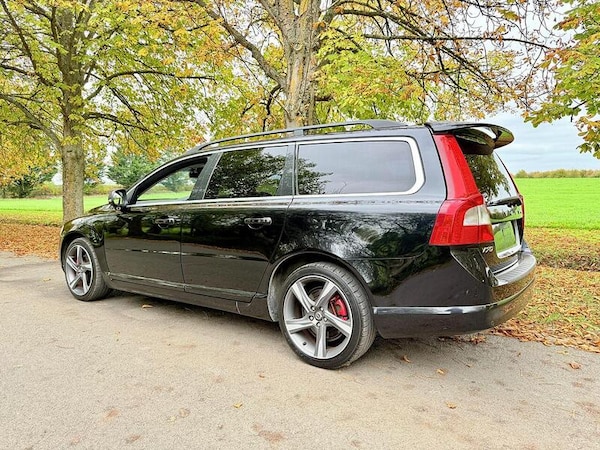 Used Volvo V70 for sale - 76311207: Photo 5