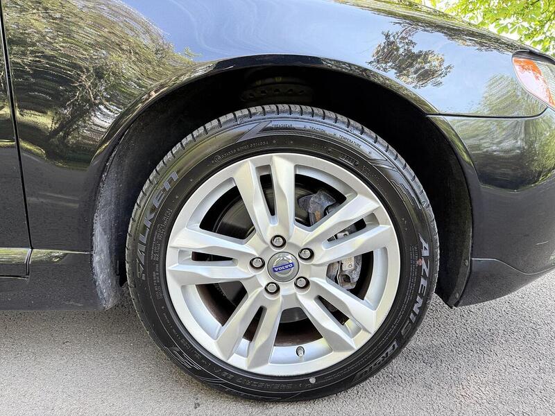 Used Volvo V70 for sale - 76386796: Photo 19