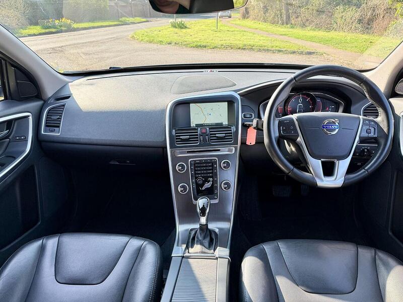 Used Volvo XC60 2015 for sale - 77953546: Photo 14